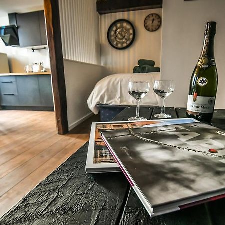 셀레스탓 Au Fil Du Temps 아파트 외부 사진